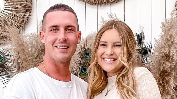 Seit Geburt ihres Sohnes: Tobias und Maren Wolf schlafen getrennt Maren und Tobi Wolf sind stolze Eltern - aber schlafen getrennt