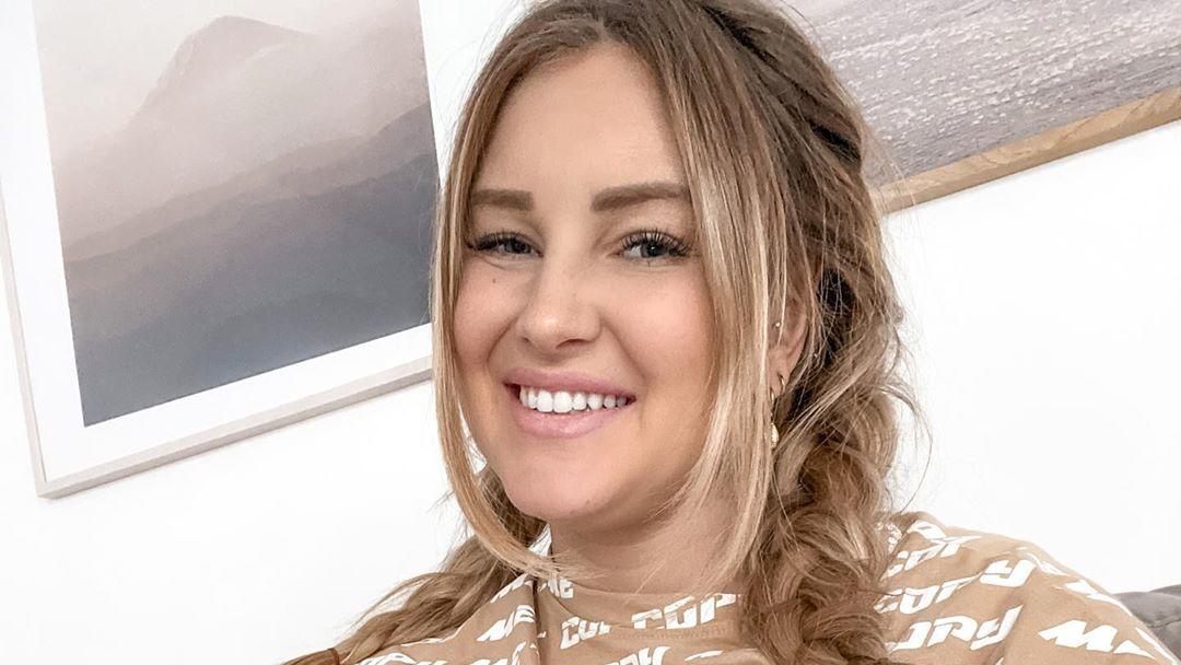 YouTube-Star Maren Wolf: So viel hat sie nach der Geburt schon abgenommen Maren Wolf mit Baby Lyan