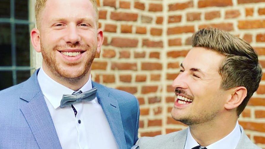 „Are You The One?“, „Der Bachelor“ & Co.: Das sind die heißesten Dating-Shows auf TVNOW Lars Tönsfeuerborn und sein „Prince Charming“ Nicolas Puschmann.