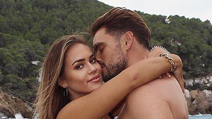 Jessica Paszka & Johannes Haller: Platzt hier bald die Baby-Bombe? Jessica Paszka und Johannes Haller sind ein Paar und bald etwa mehr?