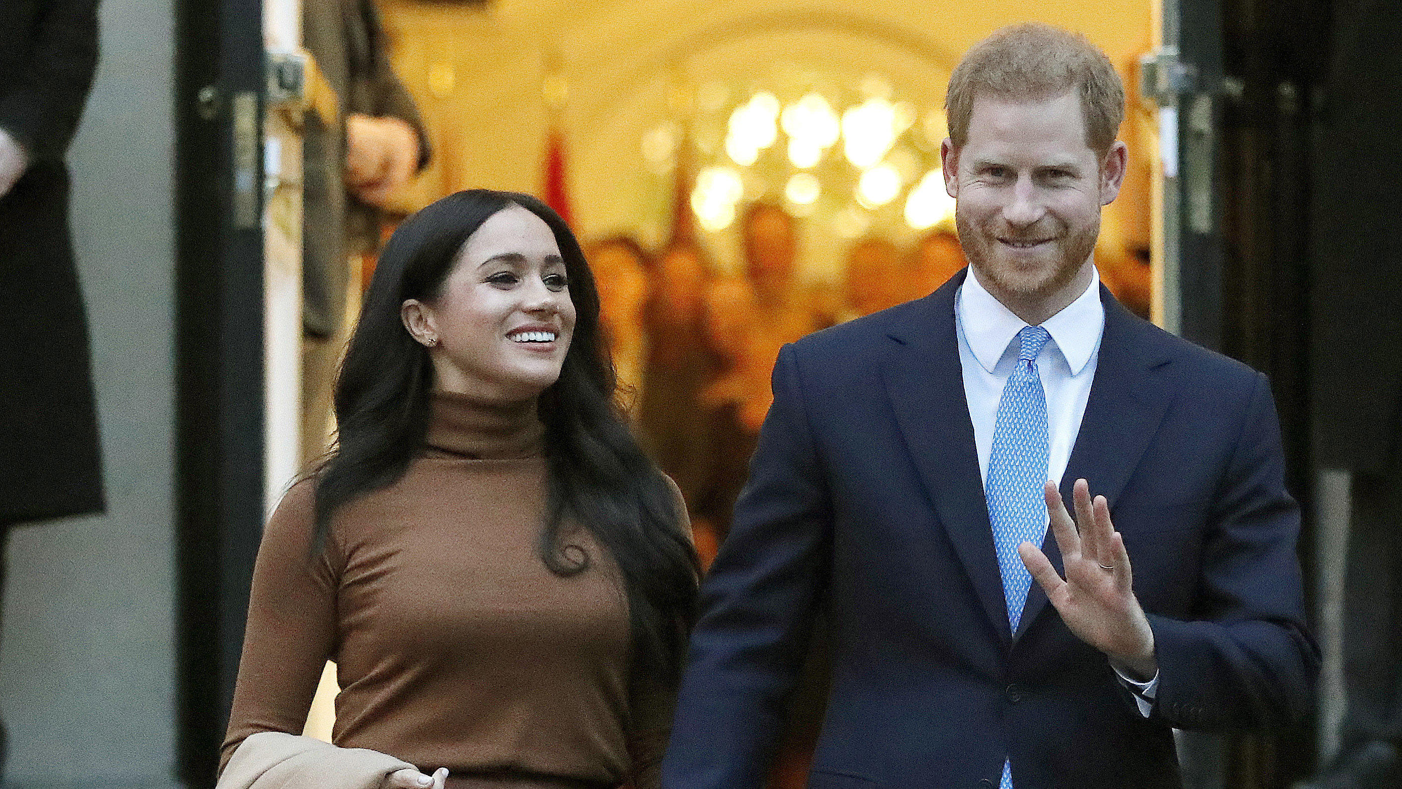 Meghan & Harry starten die Website ihrer Organisation „Archewell“ Meghan und Harry haben die Stiftung „Archewell“ gegründet.