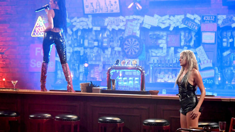 Kelsea Ballerini über die Kritik an Halseys und ihrem CMT Music Awards-Duett Kelsea Ballerini über die Kritik an Halseys und ihrem CMT Music Awards-Duett