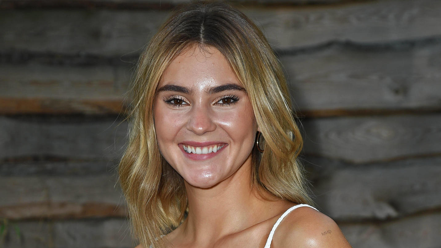 GNTM-Star Stefanie Giesinger: Foto von Tanga und Arschgeweih lässt Fans durchdrehen Stefanie Giesinger