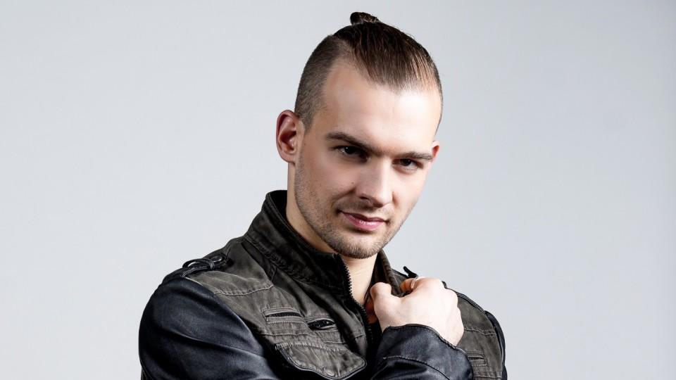 Eric Stehfest: Ex-GZSZ-Star lebt mit seiner Edith jetzt in einer Kommune Eric Stehfest