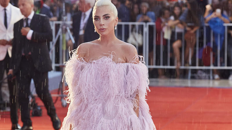 Lady Gaga: Spielt sie neben Brad Pitt? Lady Gaga: Spielt sie neben Brad Pitt?