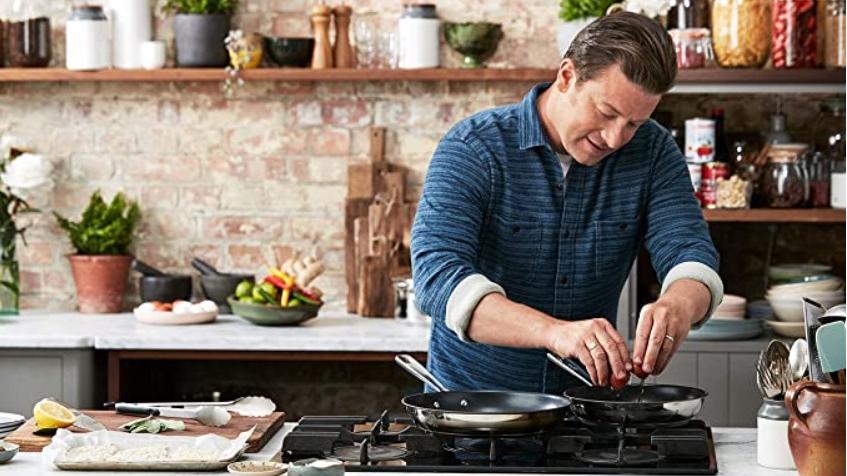 Kaffeevollautomat, Küchenmaschine & Co.: Top-Angebote zum Black Friday Black Friday Jamie Oliver Pfannen