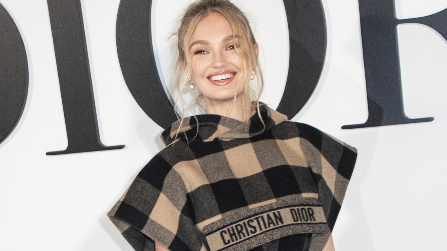 „Victoria’s Secret“-Model Romee Strijd ist Mama: Baby-News mit Still-Foto! Romee Strijd bei der Dior Fashion Ccollectionim Februar 2020.