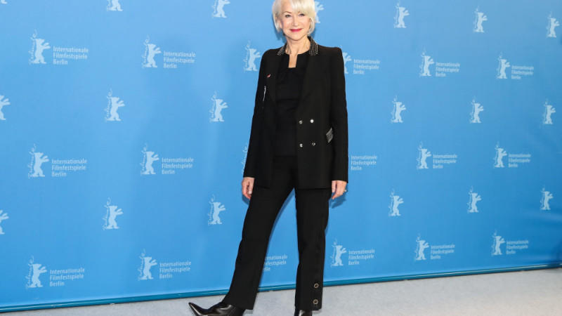 Helen Mirren ruft in Videobotschaft zu weihnachtlicher Spendenaktion auf Helen Mirren ruft in Videobotschaft zu weihnachtlicher Spendenaktion auf