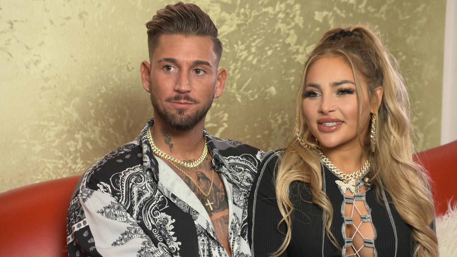 Pinke Haare für Mike Heiter & Laura Morante: DAS ist ihr neuer Pärchen-Look Mike Heiter und seine neue Freundin Laura