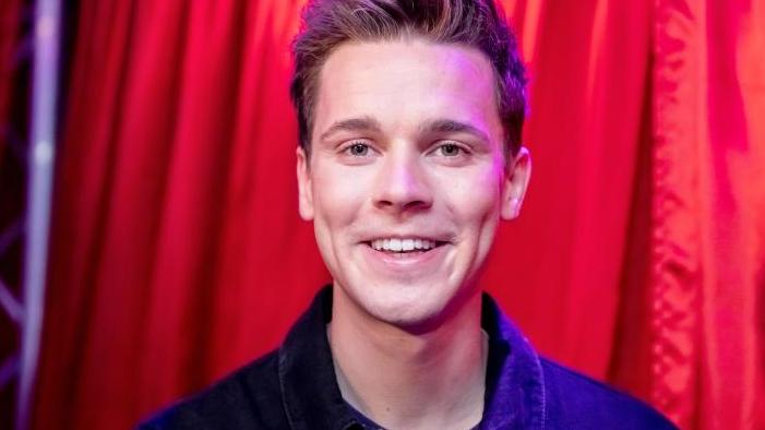 Foto sorgt für Verwirrung: Ist Erfolgs-DJ Felix Jaehn in festen Händen? DJ Felix Jaehn