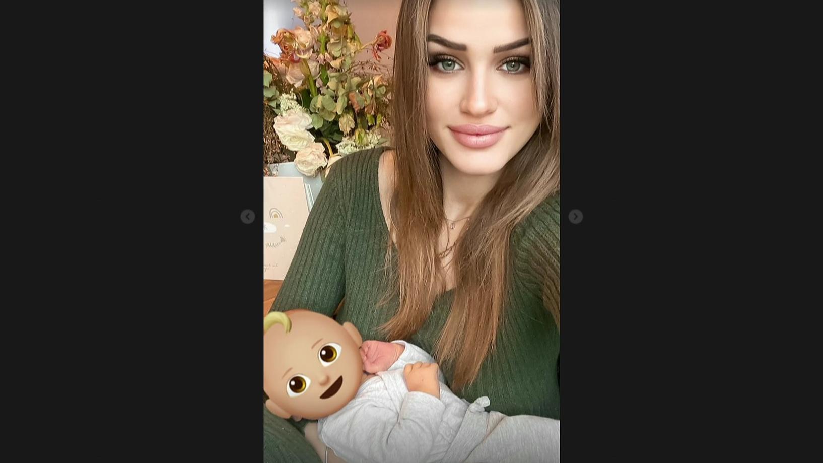 Neu-Mama Neele Bronst hat Angst: Das Baby des Ex-GNTM-Stars wimmert im Schlaf Neele Bronst und ihr kleines Baby.