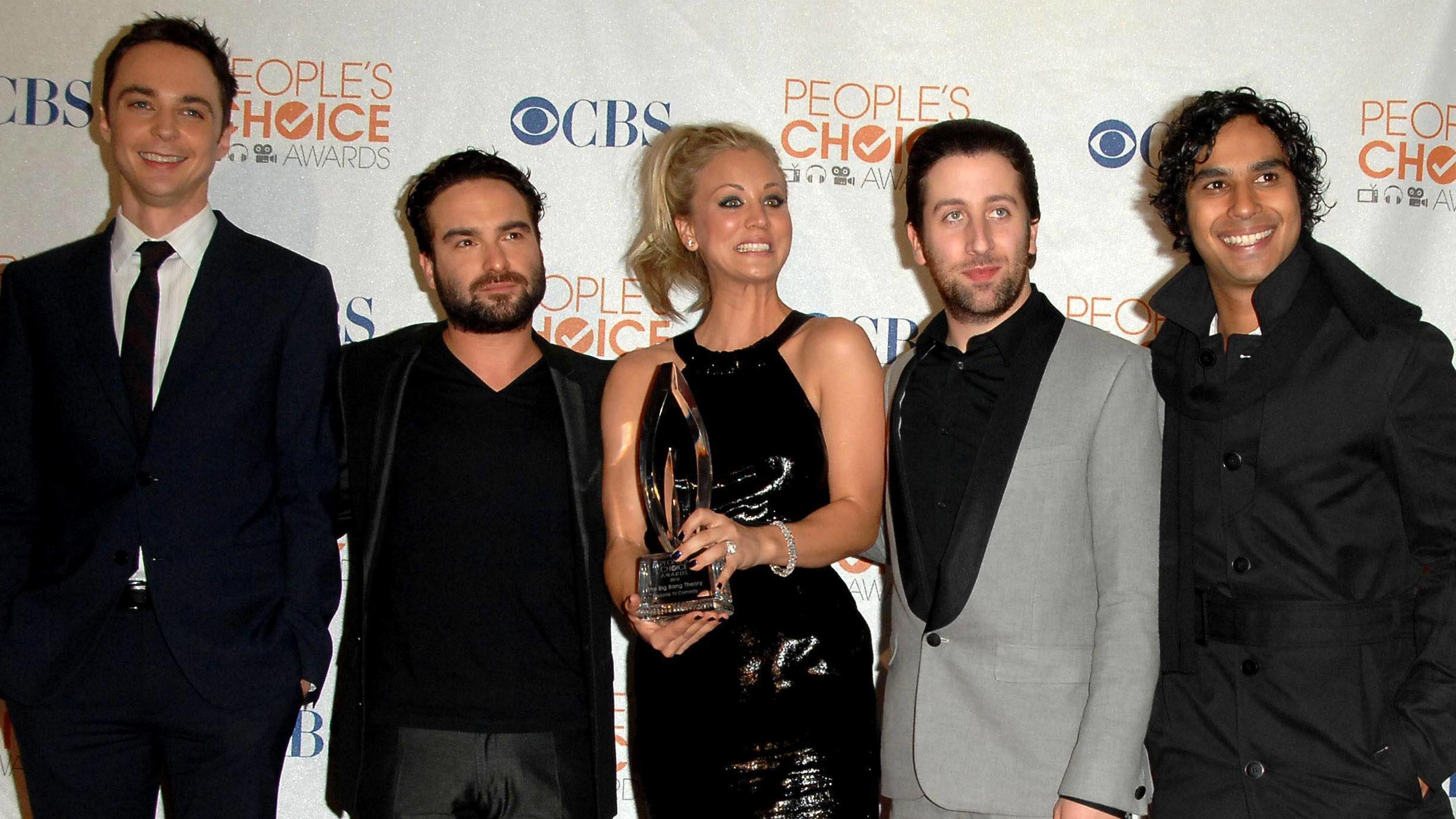 Kaley Cuoco, Jim Parsons & Co.: Was machen die „Big Bang Theory“-Stars heute? Jim Parsons, Johnny Galecki, Kaley Cuoco, Simon Helberg und Kunal Nayyar spielten viele Jahre in der Serie „The Big Bang Theory“ mit.