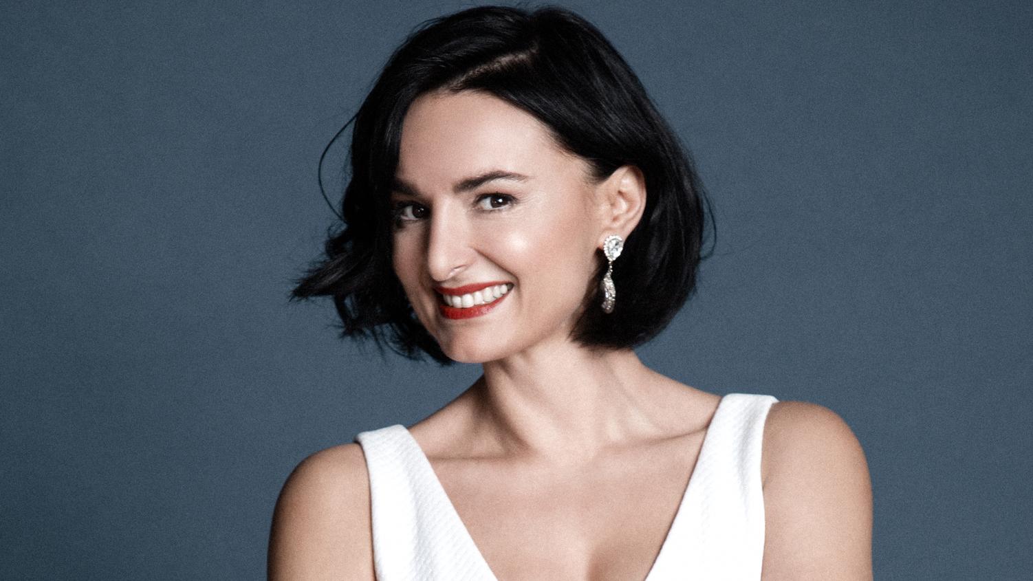 Mimi Fiedler ist zurück: Mit neuer Frisur und bereit für Neubeginn Mimi Fiedler überrascht Fans mit neuem Look
