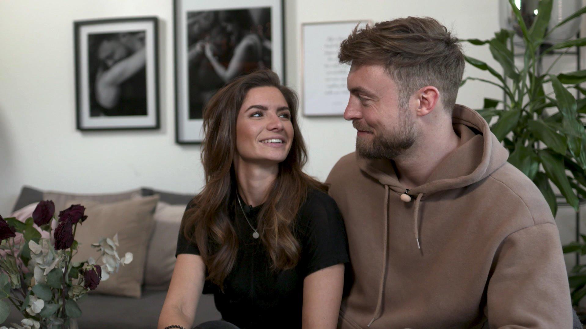 Ex-Bachelor Niko Griesert & Michèle de Roos: Ihre geliebte Katze ist wieder da Michèle und Niko planen schon ihre gemeinsame Zukunft