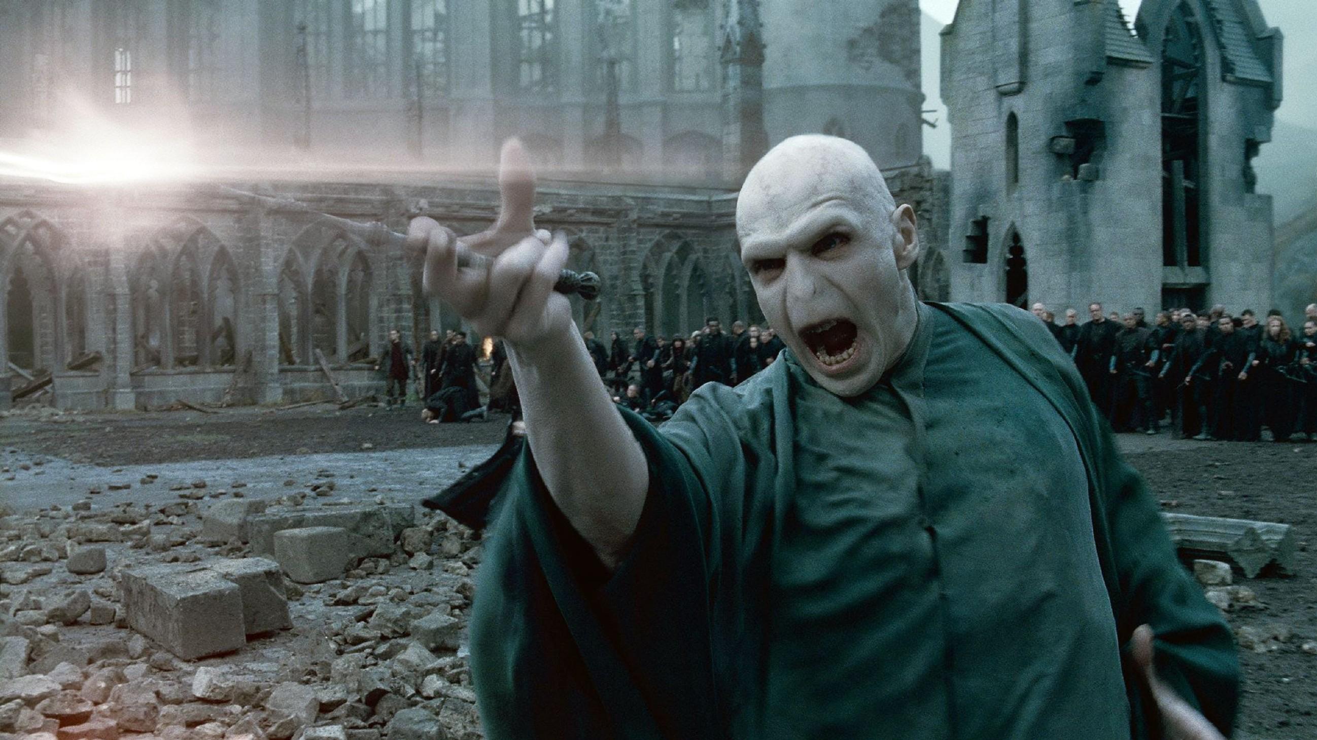 „Harry Potter"-Stars Daniel Radcliffe, Emma Watson, Rupert Grint & Co.: DAS machen sie heute Ralph Fiennes glänzte in seiner Rolle als Bösewicht Lord Voldemort.