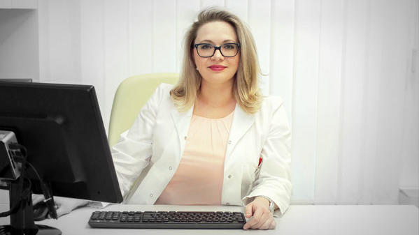 Verpfuschte Beauty-OP: Frau (22) droht Lippen-Amputation Ärztin Nataliya Mira