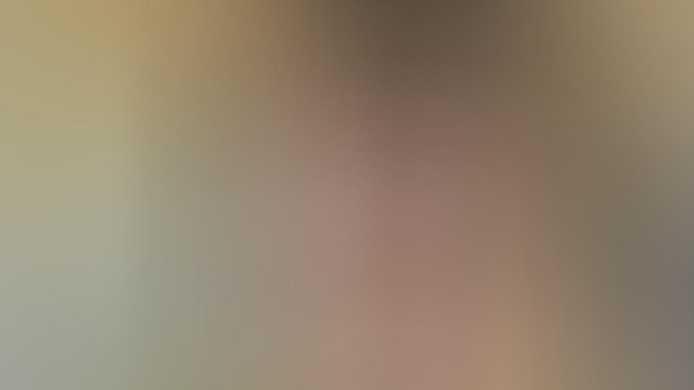 Emily Blunt war "entsetzt" von ihrem ersten Kuss Emily Blunt war "entsetzt" von ihrem ersten Kuss