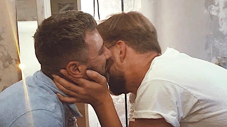 Jochen Schropp hat sich heimlich verlobt Jochen Schropp und sein Partner haben sich verlobt