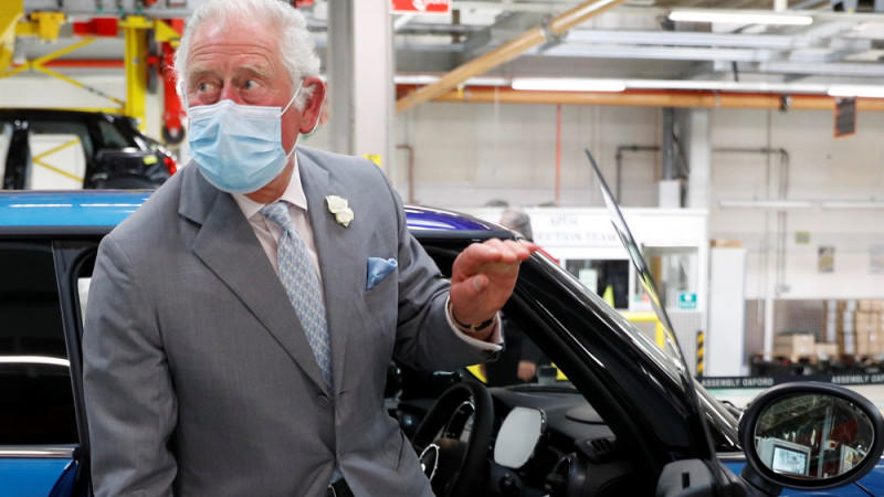 Prinz Charles äußert sich über Geburt von Enkelin Lili Prinz Charles äußert sich über Geburt von Enkelin Lili