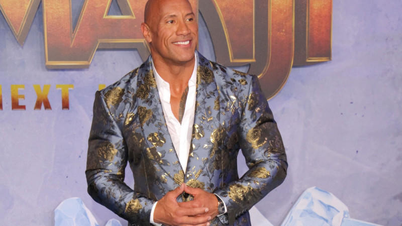 Dwayne Johnson wurde vom 'People'-Magazin mit der '100 Reasons to Love America'-Auszeichnung geehrt Dwayne Johnson wurde vom 'People'-Magazin mit der '100 Reasons to Love America'-Auszeichnung geehrt