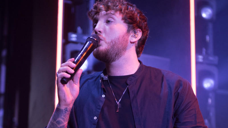 James Arthur hofft, dass seine Fans seinen neuen Musikstil akzeptieren James Arthur hofft, dass seine Fans seinen neuen Musikstil akzeptieren
