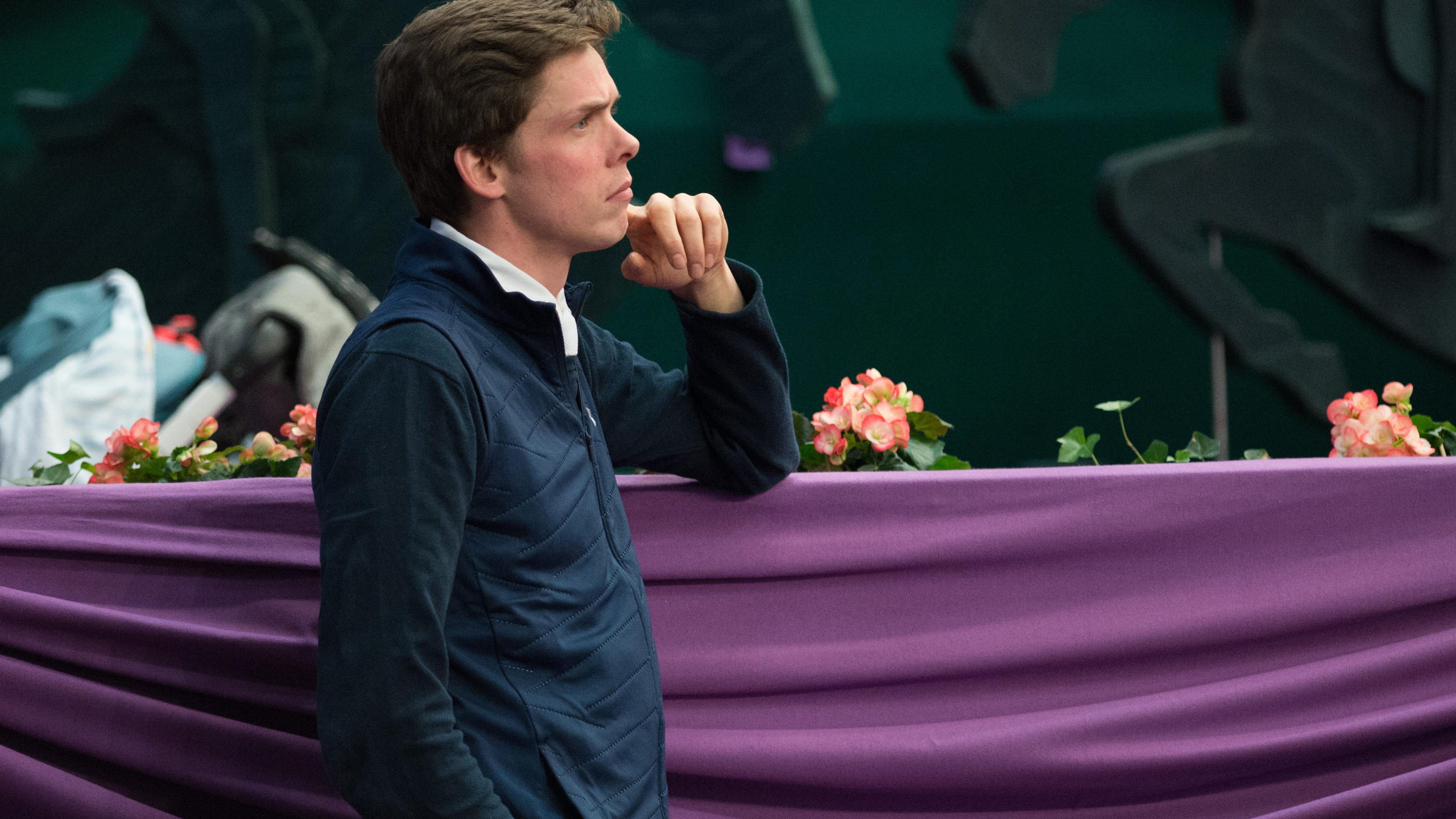 Nina Neuer: Hat sich die Ex von Manuel Neuer in diesen Pferdefreund verknallt? Jan-Philipp Weichert bei einem Springreitturnier 2018 in Leipzig