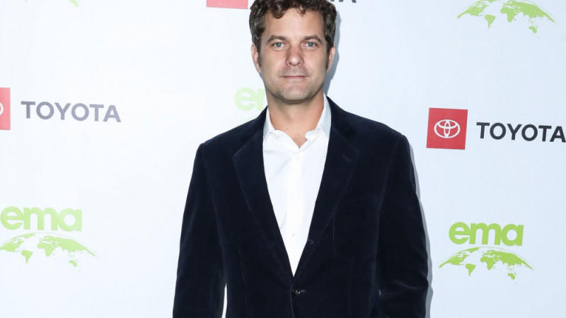 Joshua Jackson: Hin und weg von seiner Tochter Joshua Jackson: Hin und weg von seiner Tochter