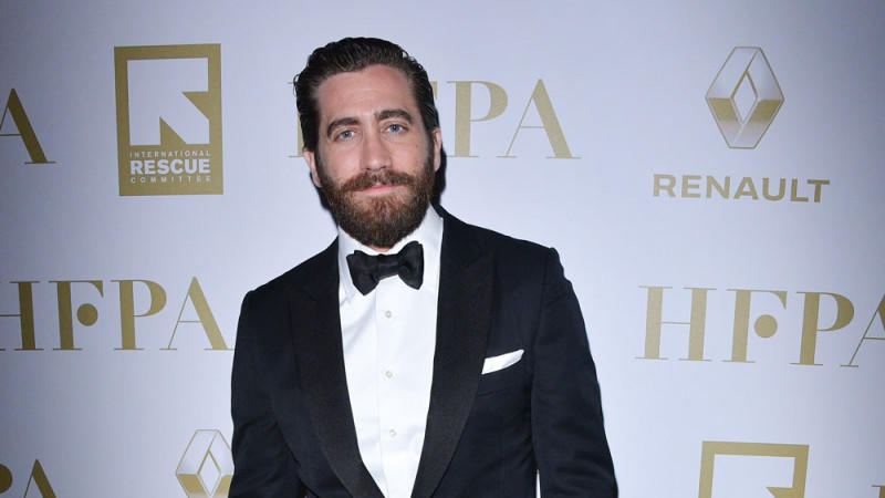 Jake Gyllenhaal: Gefangen auf einem Stuhl Jake Gyllenhaal: Gefangen auf einem Stuhl
