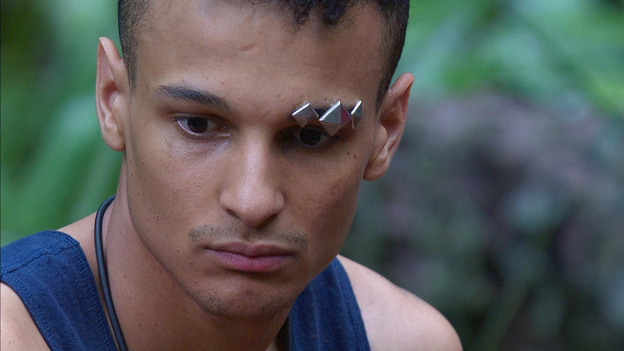 Ex-DSDS-Gewinner Prince Damien hatte als Kind Selbstmordgedanken Auch im Dschungelcamp 2020 zeigt Prince Damien seine verletzliche, nachdenkliche Seite.