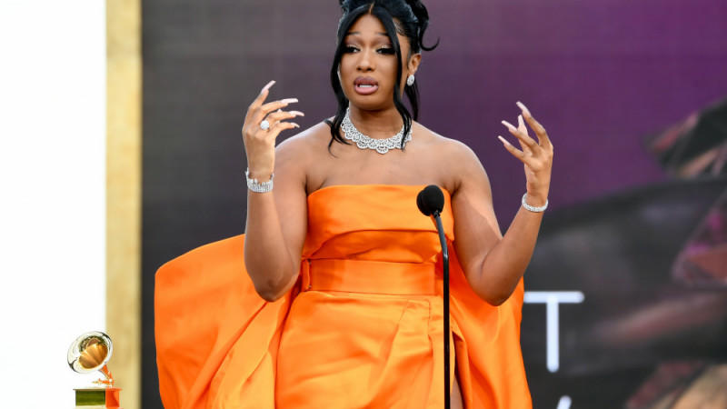 Megan Thee Stallion: Ihre psychische Gesundheit hat Priorität Megan Thee Stallion: Ihre psychische Gesundheit hat Priorität