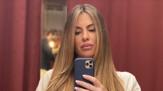 Schwangere Anna-Maria Ferchichi: Wie prall kann eine Babykugel sein? Anna-Maria Ferchichi zeigt XXXL-Babykugel.