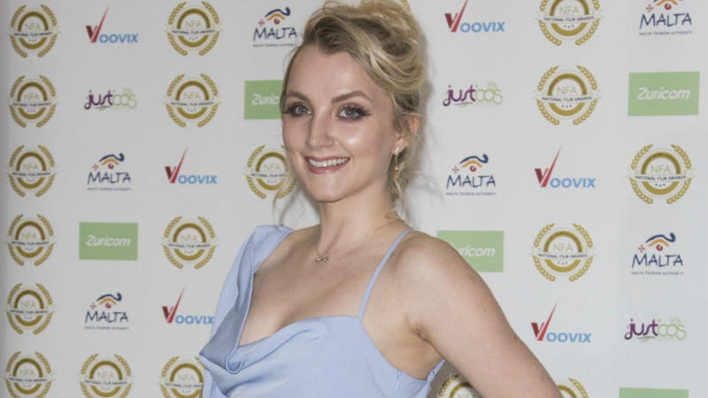 "Harry Potter"-Star Evanna Lynch: Ihr Leben mit der Magersucht war eine “Achterbahnfahrt” Evanna Lynch: Kampf gegen Magersucht war “Achterbahnfahrt”
