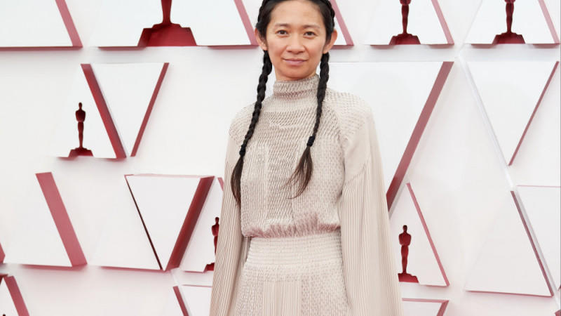 Chloé Zhao: Keine Konkurrenz zwischen den Filmen ‘Eternals’ und ‘Dune’ Chloé Zhao: Keine Konkurrenz zwischen den Filmen ‘Eternals’ und ‘Dune’