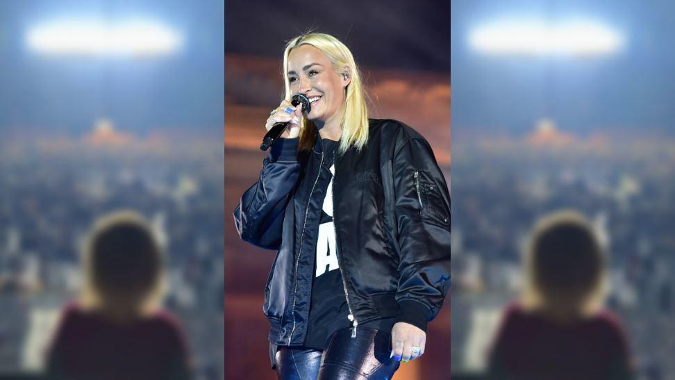 Sarah Connor total ergriffen: Sohn Jax (5) ist zum ersten Mal mit auf Tour Sarah Connor