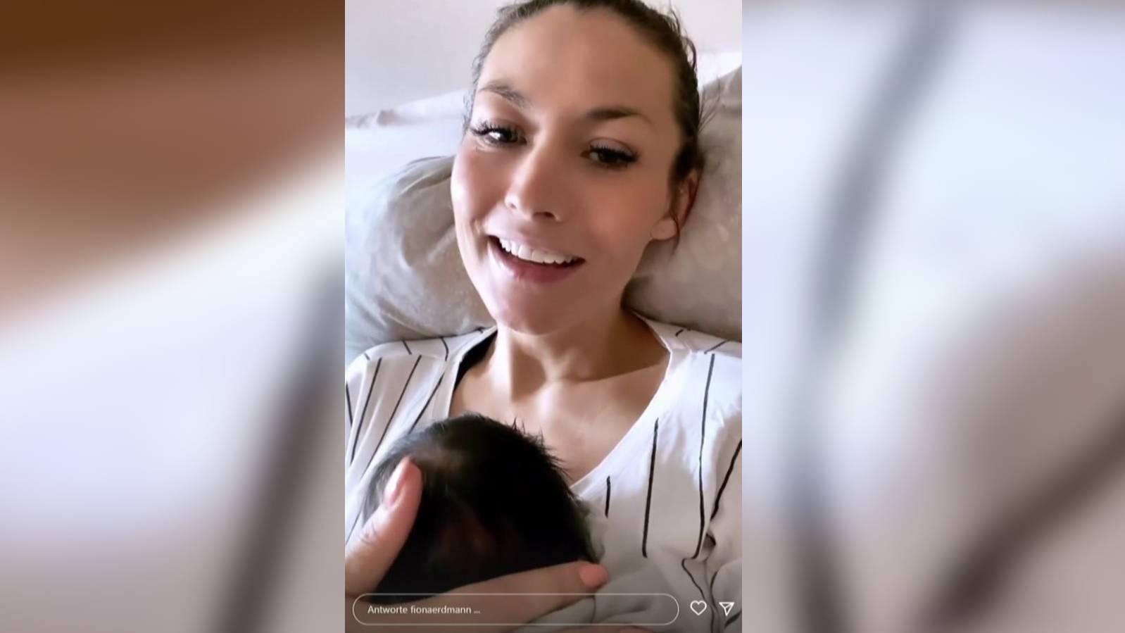 Fiona Erdmann: Warum ihre Tochter noch keinen Namen hat Fiona Erdmann genießt die Kennenlernzeit mit ihrer Tochter