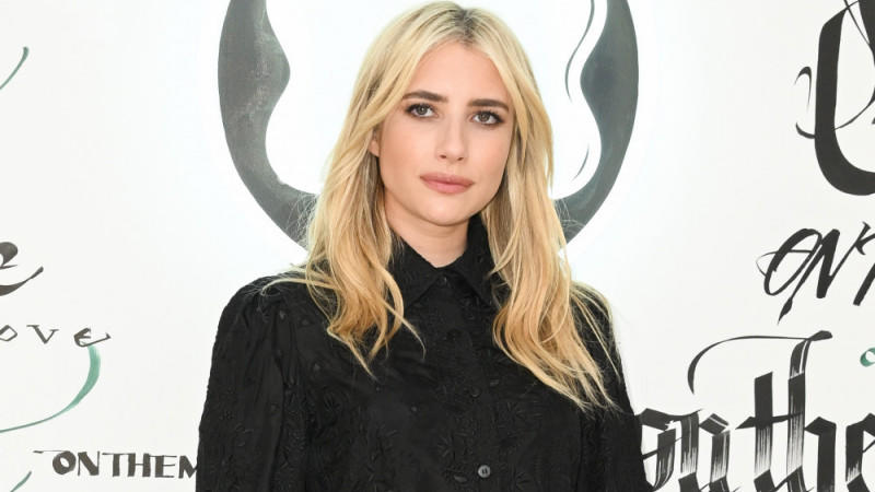 Emma Roberts spielt in 'Space Cadet' mit Emma Roberts spielt in 'Space Cadet' mit