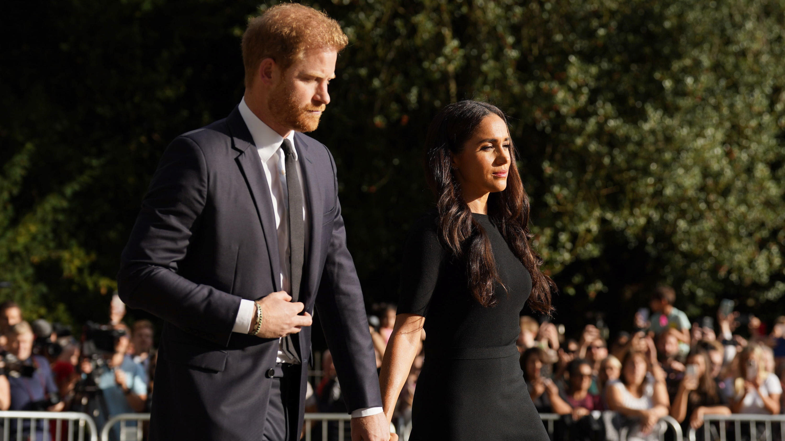 Versöhnungs-Queen: Elizabeth II. soll Meghan zur Aussprache mit ihrem Vater ermutigt haben Offenbar nicht Thomas' Lieblingsprinz: Harry an der Seite seiner Meghan.