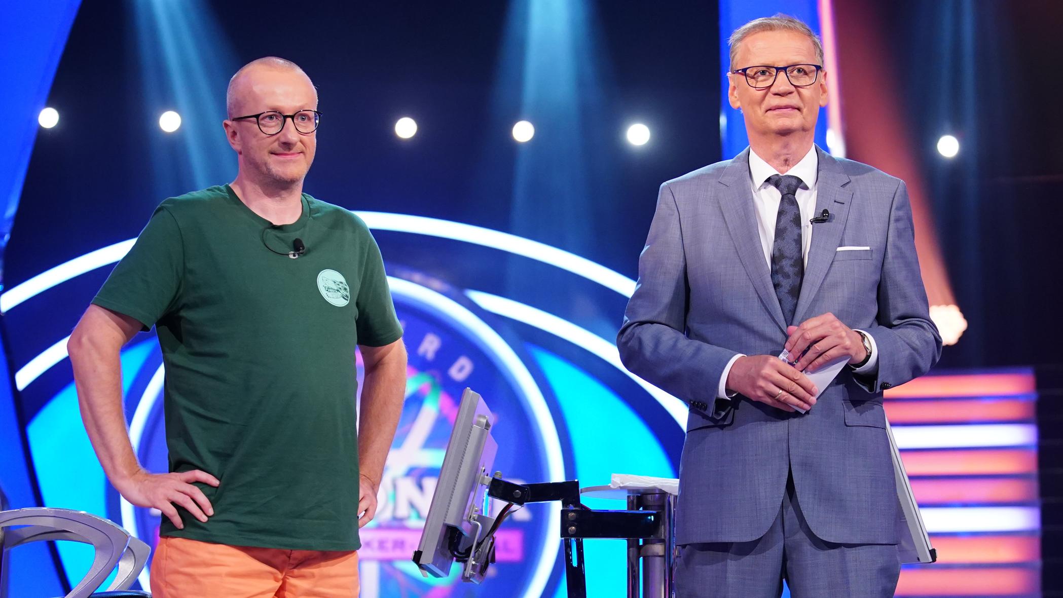 Alle WWM-Originalfragen vom großen Zocker-Special am Dienstag, den 4. Oktober 2022 "Wer wird Millionär?"-Kandidat Jörg Riehemann und Moderator Günther Jauch