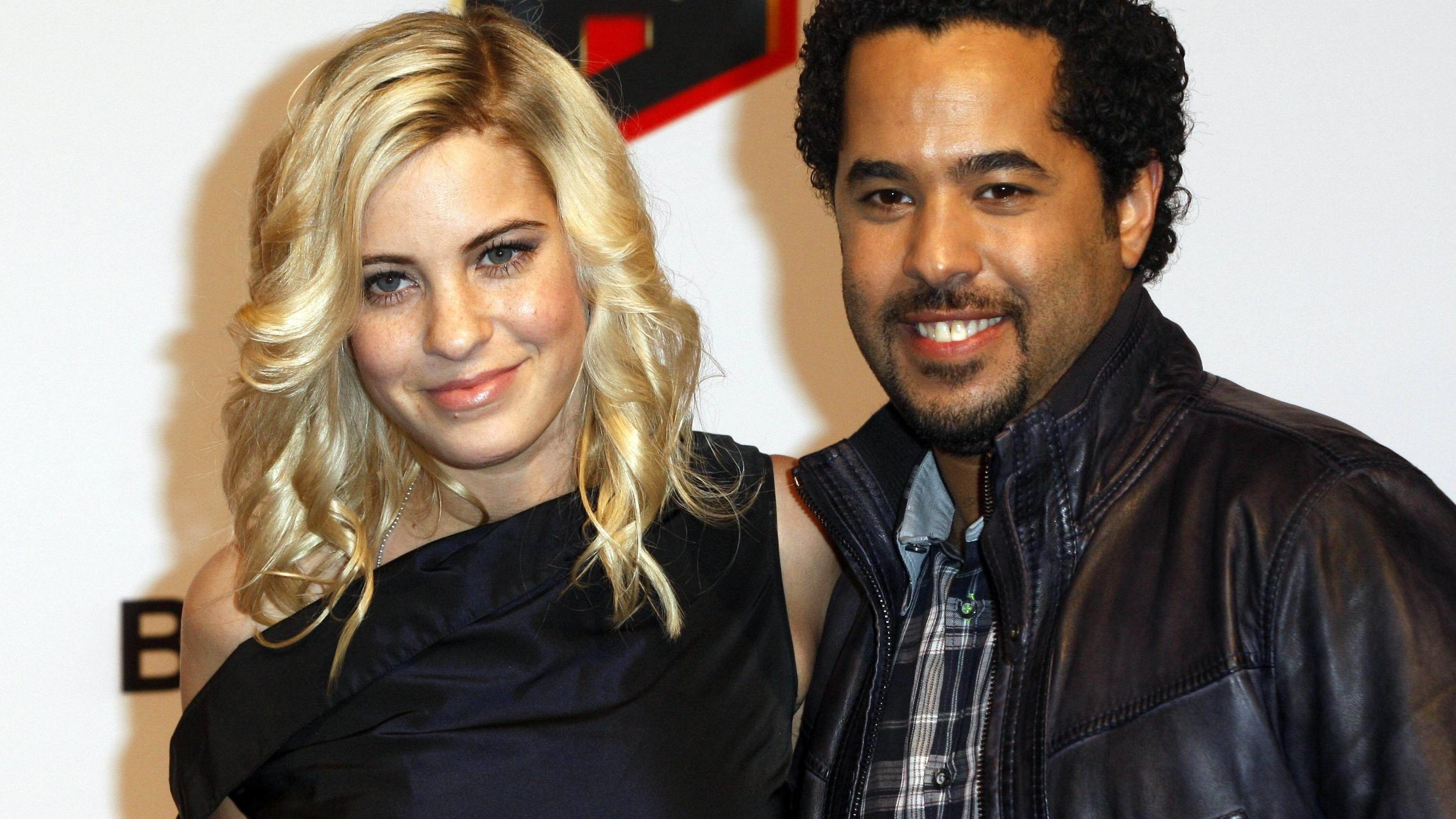 Jasmin Tawil festgenommen: Ihr Vater will ihren Sohn aus dem Heim retten ECHO Awards 2010 - Arrivals - Berlin Adel Tawil Ich Ich and girlfriend Jasmin Weber attending the 19th ECHO Awards in the Exhibition Hall Berlin, Palais am Funkturm. Berlin, 04.03.2010.
