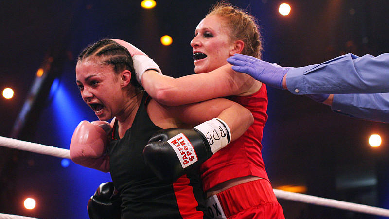 Georgina vs. Jazzy: Nach dem Promi-Boxen ging es weiter Georgina vs. Jazzy: Nach dem Promi-Boxen ging es weiter