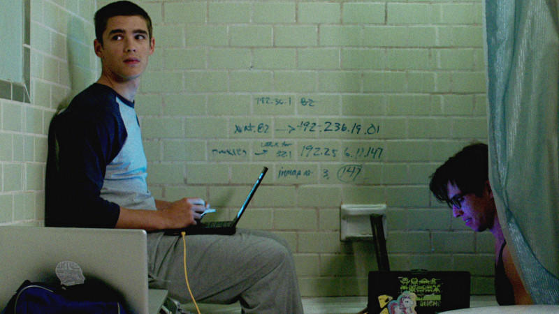 'The Signal' mit Brenton Thwaites, Laurence Fishburne und Olivia Cooke: Auf der Suche nach Antworten The Signal