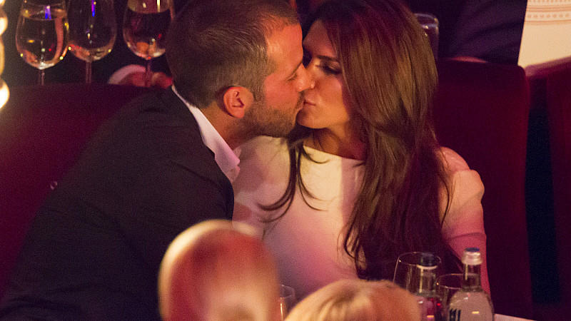 Sabia Boulahrouz und Rafael van der Vaart: Verliebt bis über beide Ohren! Sabia Boulahrouz und Rafael van der Vaart turteln wieder öffentlich
