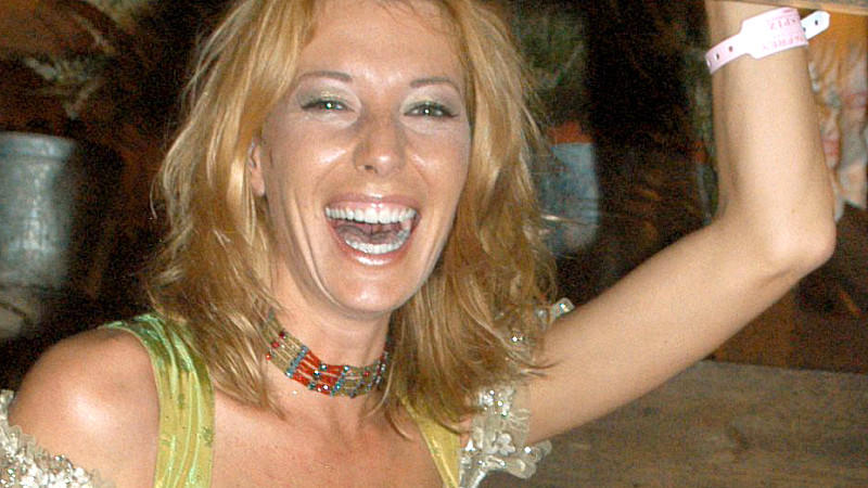 Giulia Siegel: Wodka statt Wasser Giulia Siegel: Wodka statt Wasser