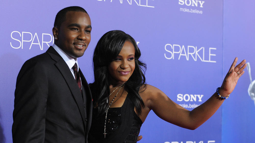 Nick Gordon: Trauer an Bobbi Kristinas Grab nur inszeniert? Nick Gordon: Trauer an Bobbi Kristinas Grab nur inszeniert?