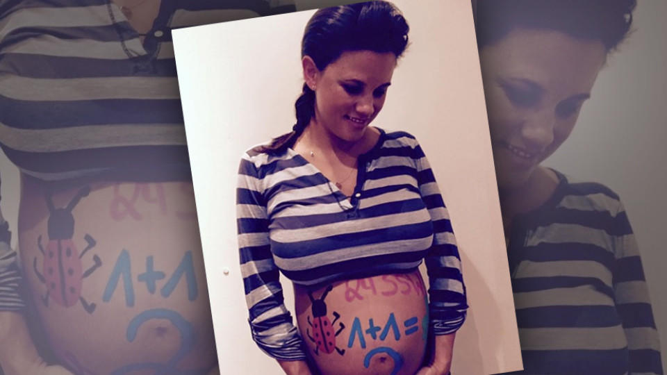 Christian Tews postet Babybauch-Schnappschuss von seiner Frau Claudia Christian Tews ist mächtig stolz auf die Babykugel seiner Frau.