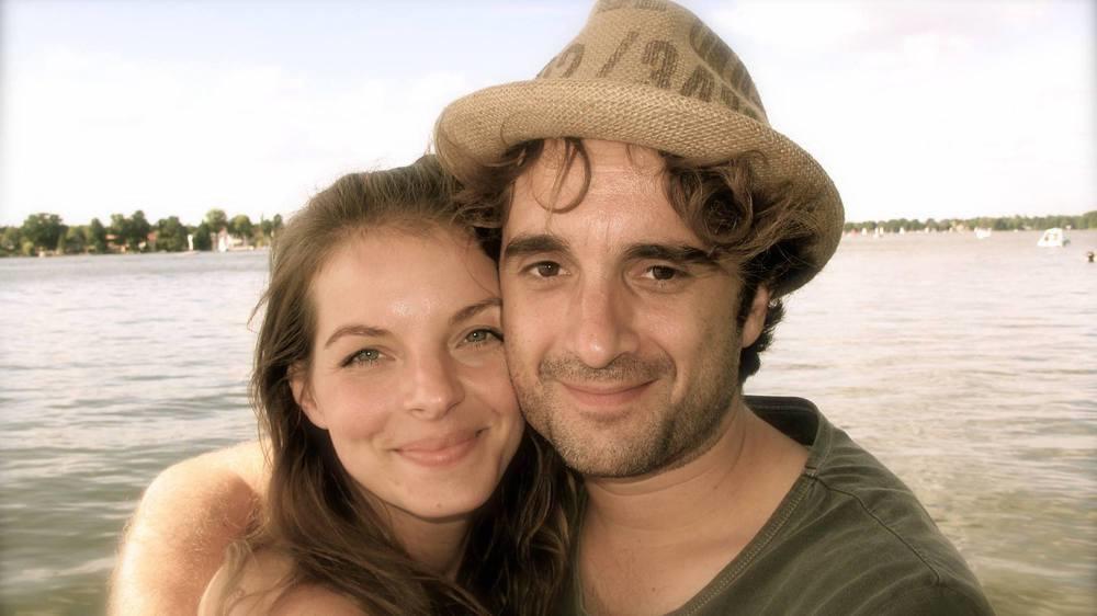 Yvonne Catterfeld: Romantischer Jahrestag am See Yvonne Catterfeld: Romantischer Jahrestag am See