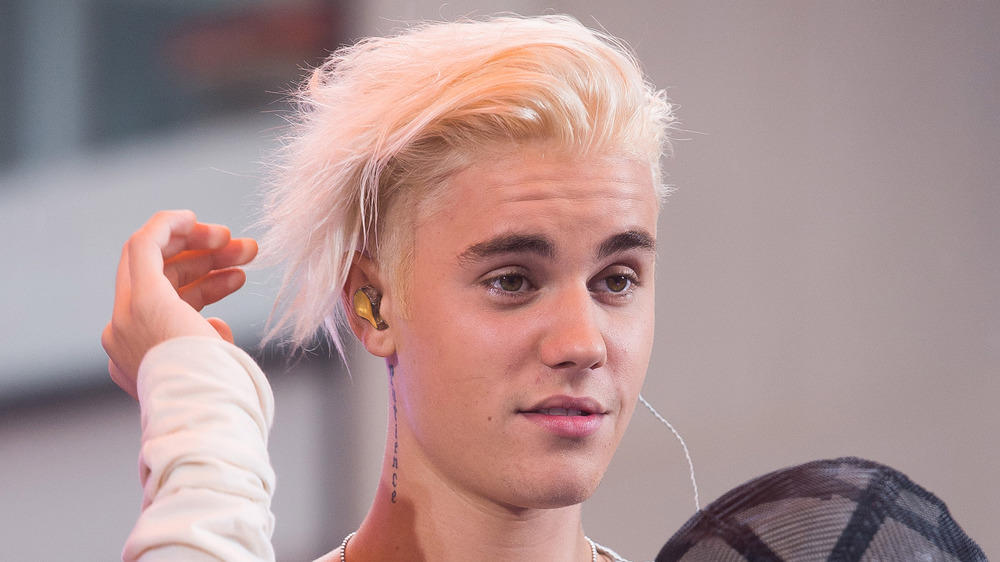 Justin Bieber tritt bei den MTV EMAs auf Justin Bieber tritt bei den MTV EMAs auf