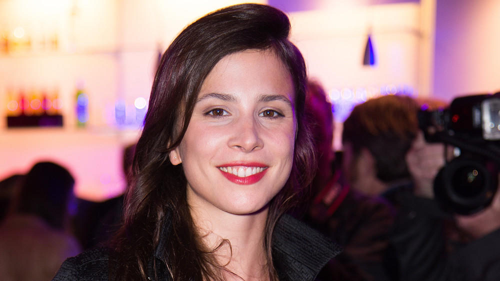 Aylin Tezel: Heiratsantrag im Fußballstadion? Aylin Tezel: Heiratsantrag im Fußballstadion?