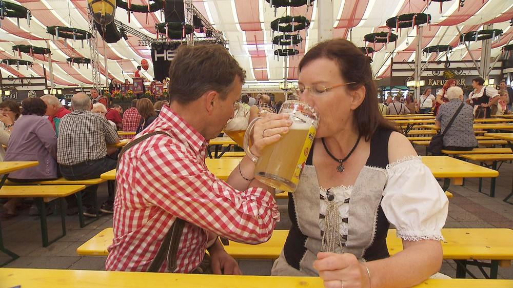 "Bauer sucht Frau": Mastbulle müsste man sein "Bauer sucht Frau": Mastbulle müsste man sein