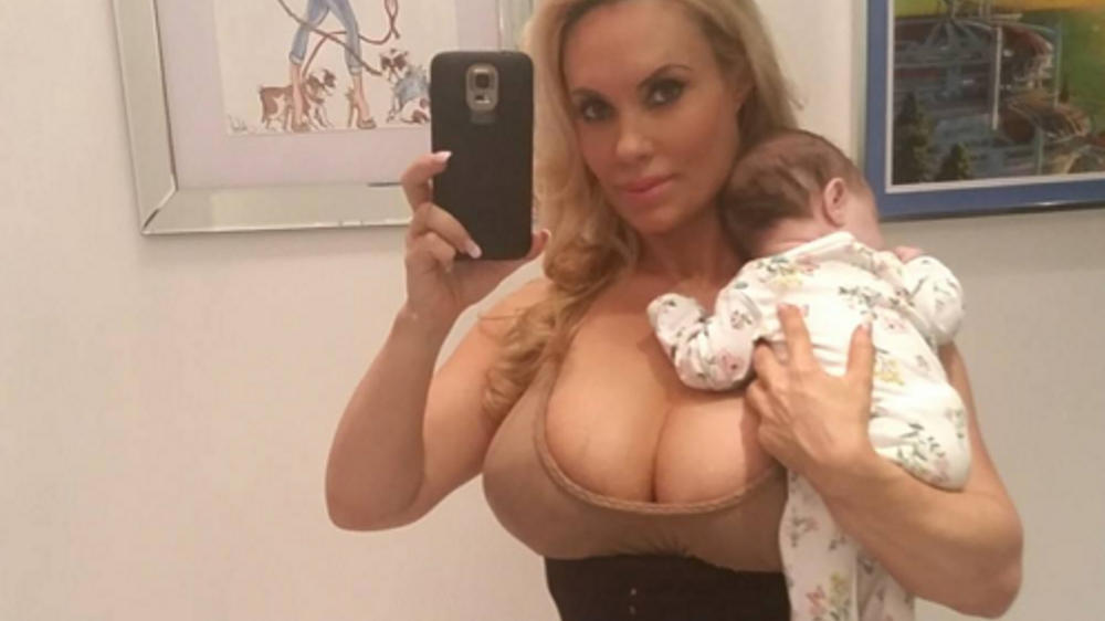 So bringt Coco Austin sich nach der Geburt von Tochter Chanel in Form Coco Austin zeigt ihren After-Baby-Body.